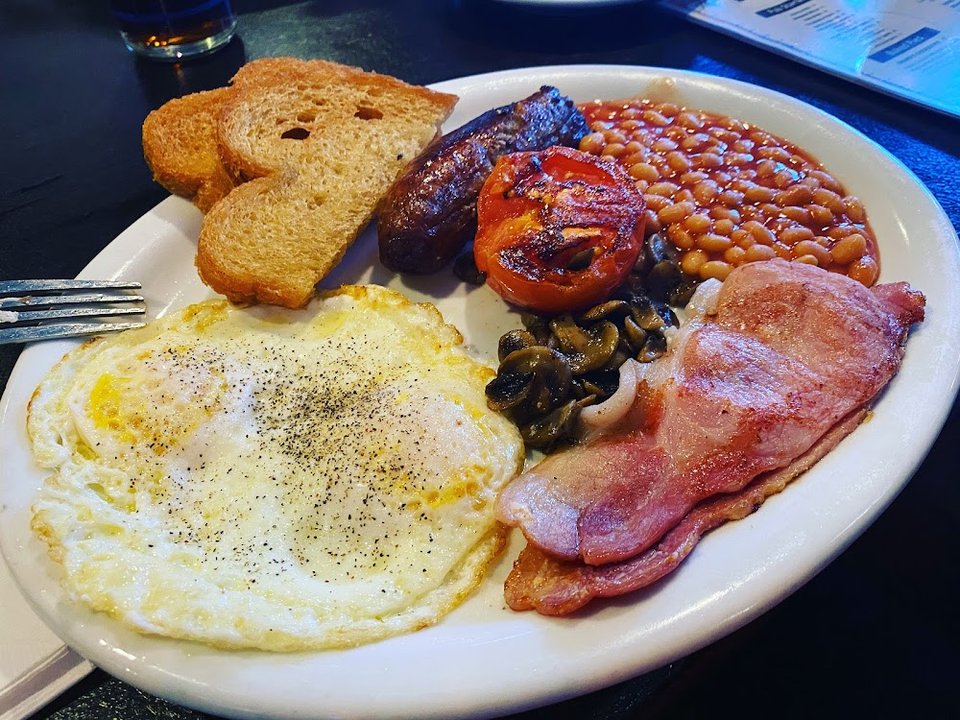 Full English Breakfast with Black Pudding